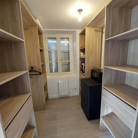 住宿加早餐酒店 Aire De Detente Cesny-les-Sources